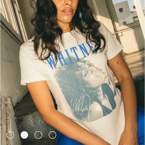 Whitney Houston I Wanna Dance Vintage Tee - Picture 7 of 7